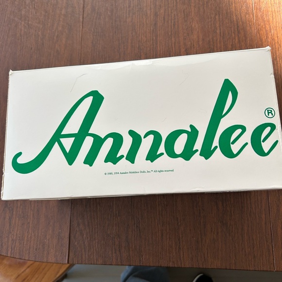 Vintage AnnaLee Sitting Baby Doll with Holly Pajamas ‘90 - Picture 6 of 6